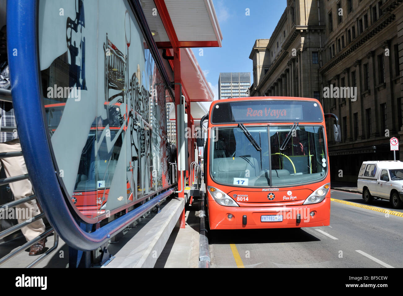 Moderne Stadt-Bus-System, Rea Vaya, Bus Rapid Transit System, BRT, sollte für die FIFA WM 2010, Johannesbur betriebsbereit sein. Stockfoto
