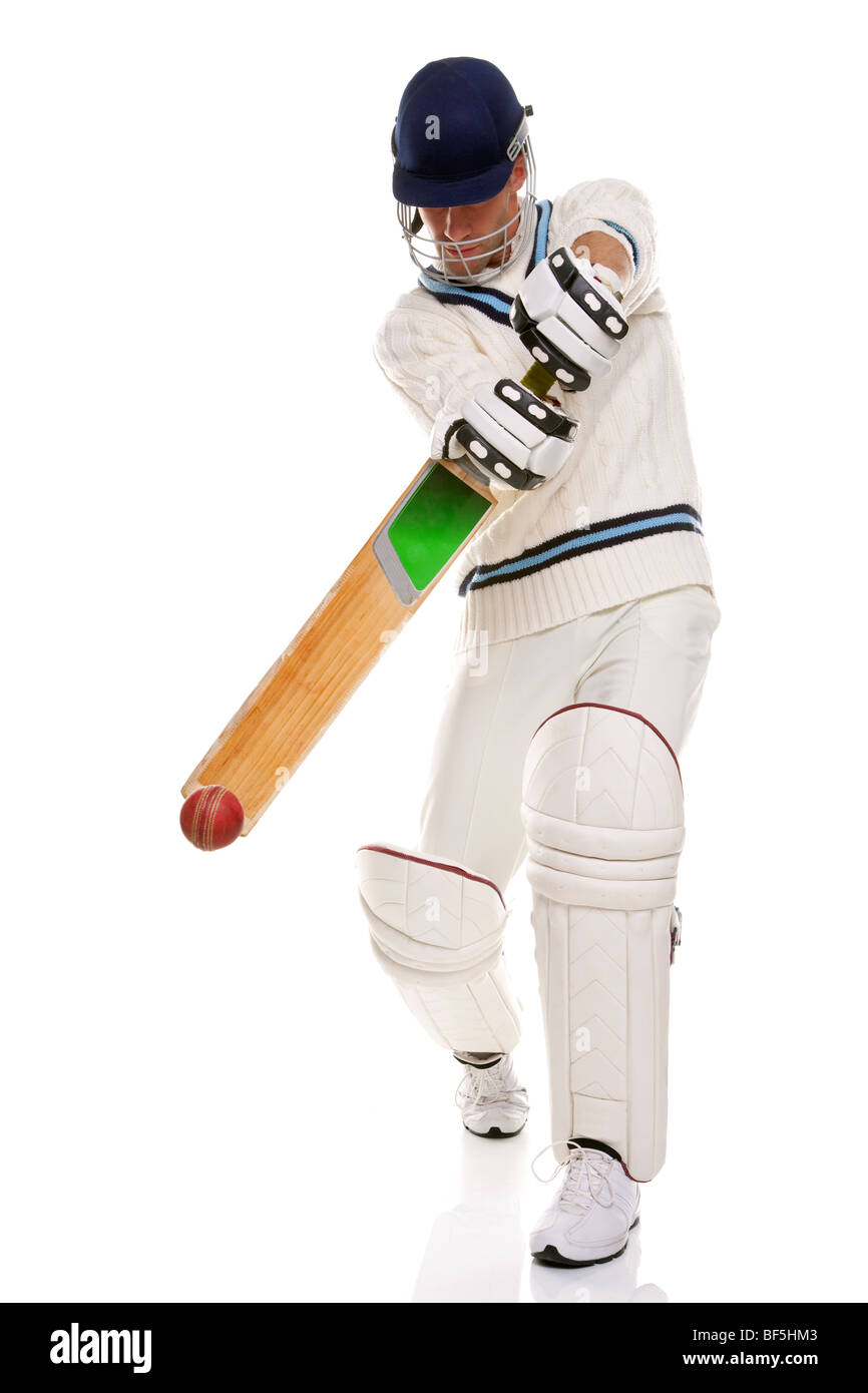 Cricketspieler, Studio gedreht auf weißem Hintergrund. Stockfoto
