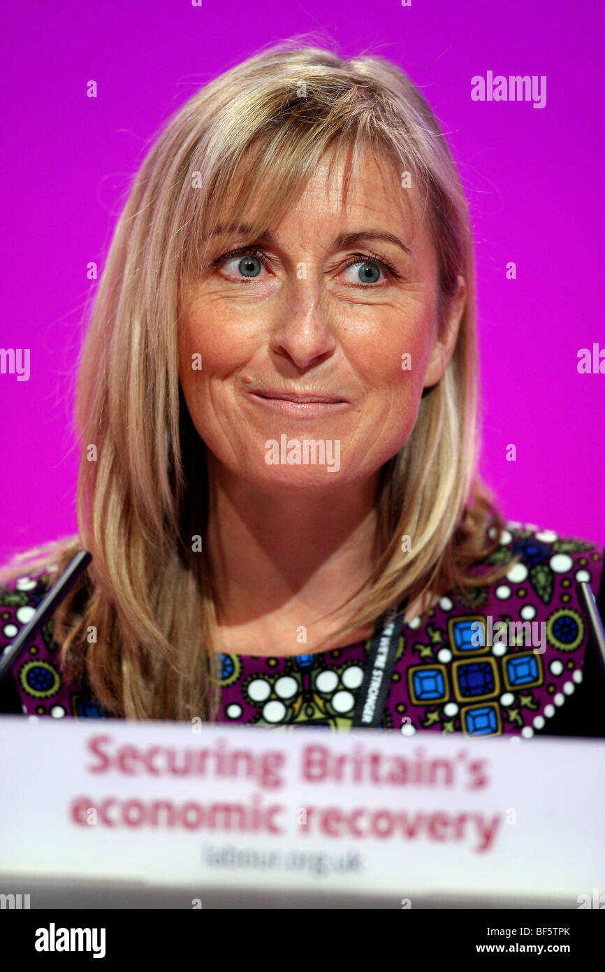 TV-MODERATORIN FIONA PHILLLIPS 29. September 2009 der BRIGHTON CENTRE BRIGHTON ENGLAND Stockfoto