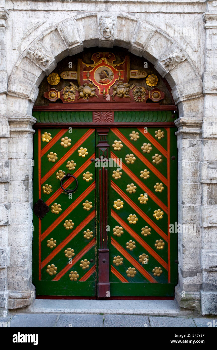 Bruderschaft der Mitesser Bruderschaft Hall Tür, Altstadt, Tallinn, Estland Stockfoto