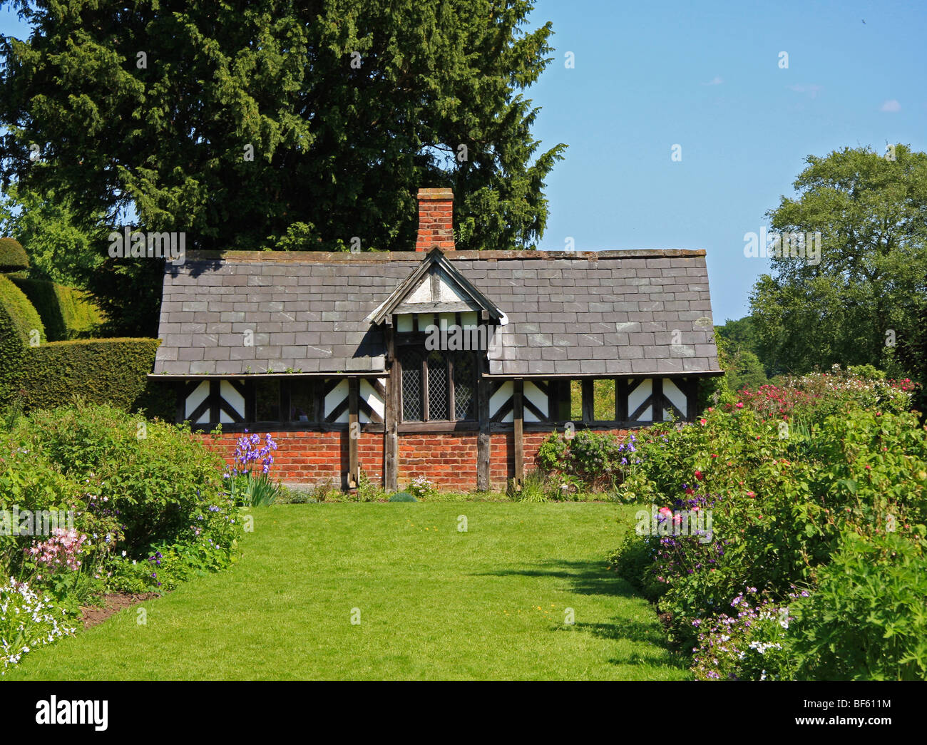 Der Tee Cottage Arley Hall und Gärten Arley Northwich Cheshire England Stockfoto