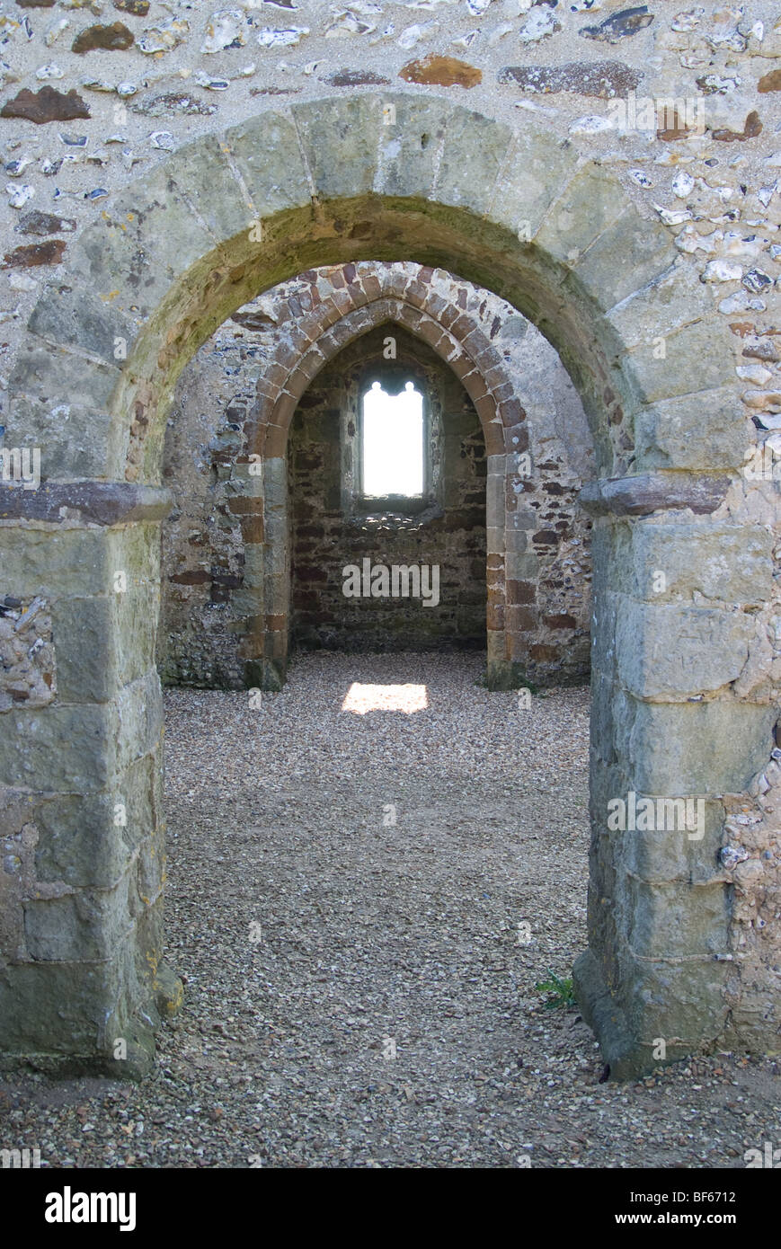 Knowlton Kirche. Zwischen Cranborne und Wimborne in Dorset. Eine Ruine von englischen Heritiage verwaltet Stockfoto