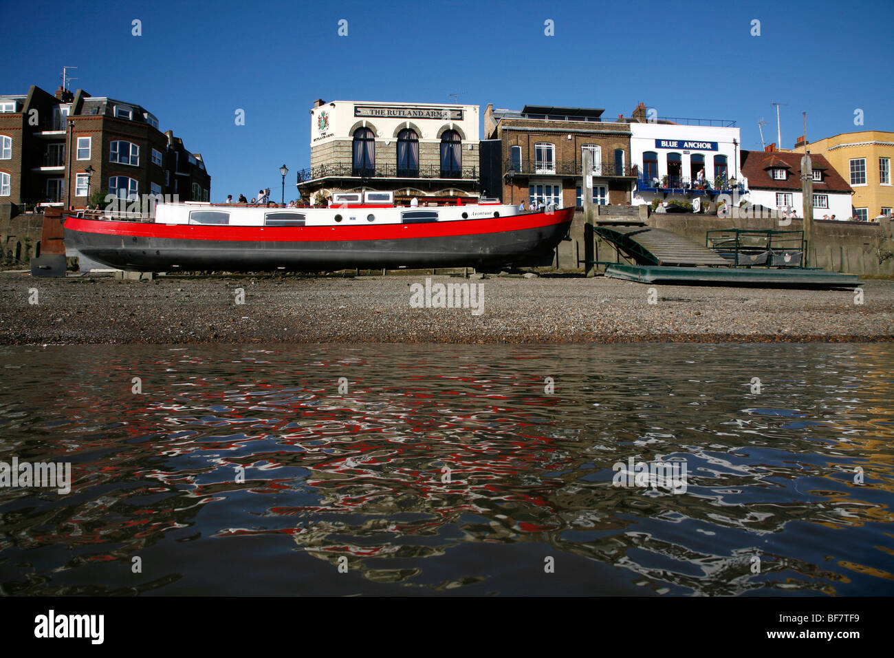 Rutlands Arme und blauen Anker Pubs am Ufer der Themse in Lower Mall, Hammersmith, London, UK Stockfoto