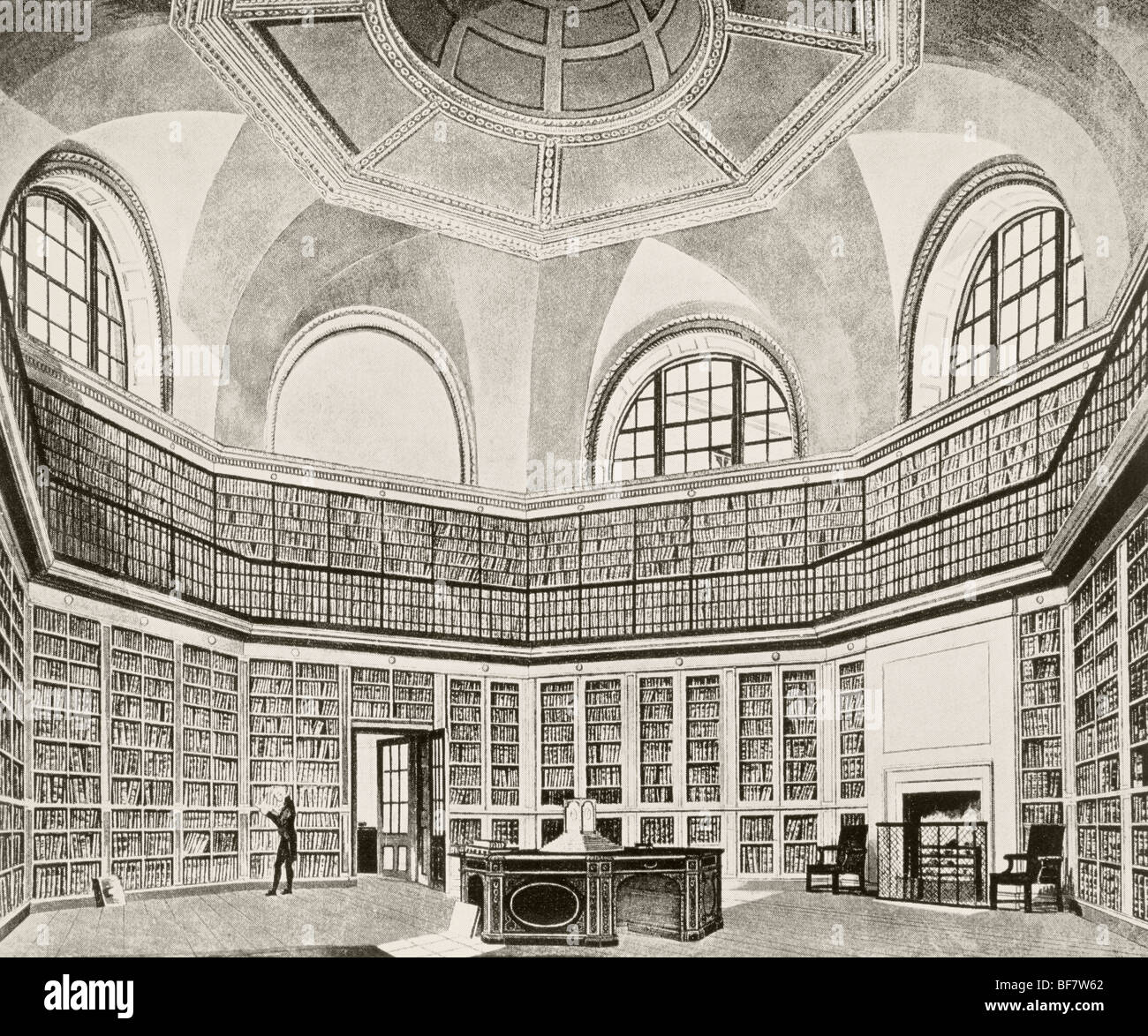 Die achteckige Bibliothek im Buckingham Palace, gebaut in der Herrschaft von George III, als das Gebäude als die Queen House bekannt wurde. Stockfoto