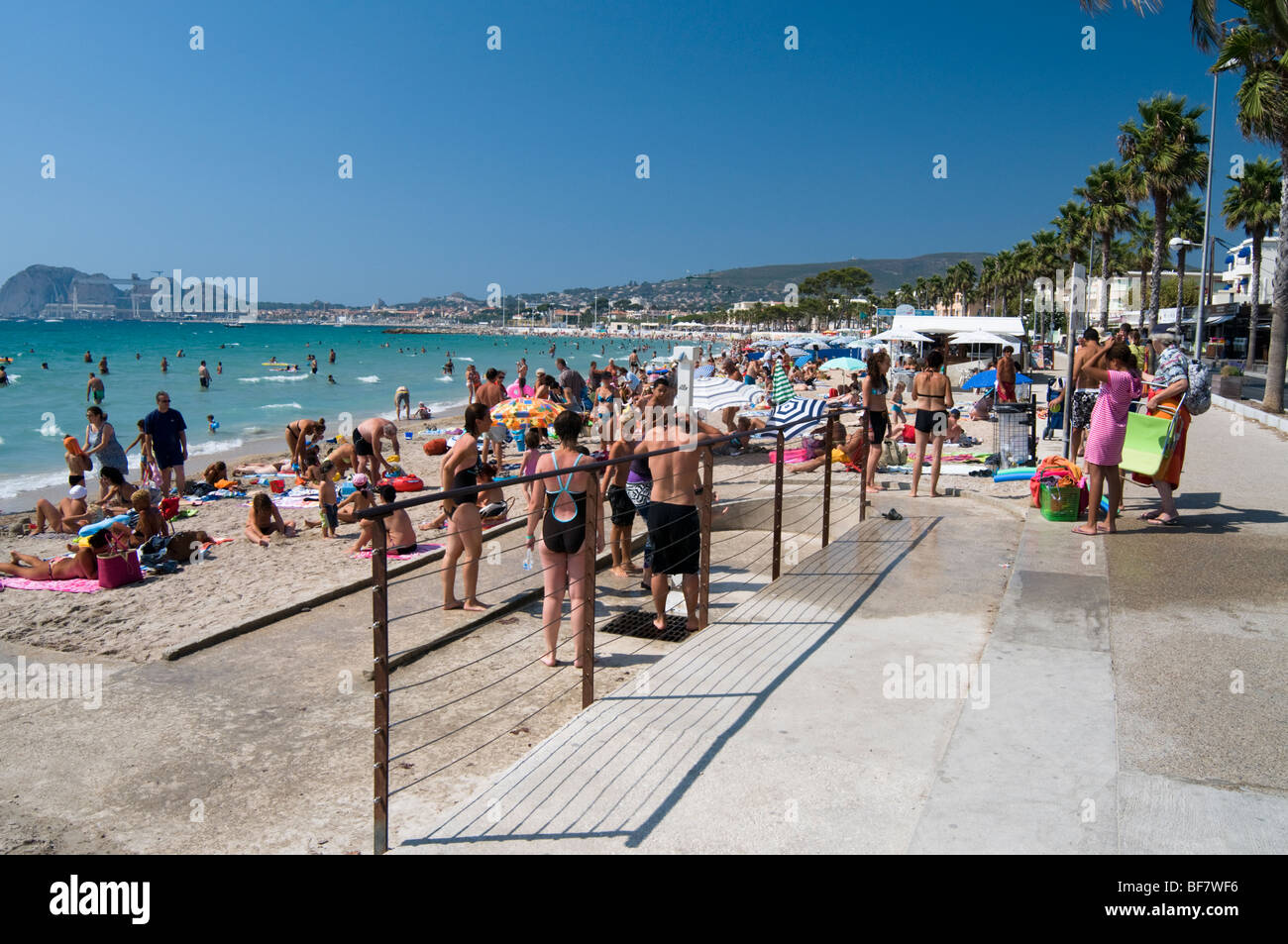 Sandigen Strand von La Ciotat, Cote d ' Azur, Südfrankreich Stockfoto