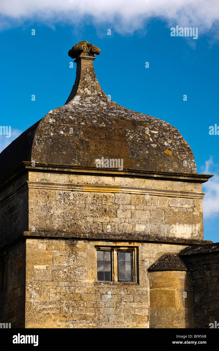 Die Lodge und Gateway an der Sir Baptist Hicks Campden House, Chipping Campden, Gloucestershire, UK Stockfoto