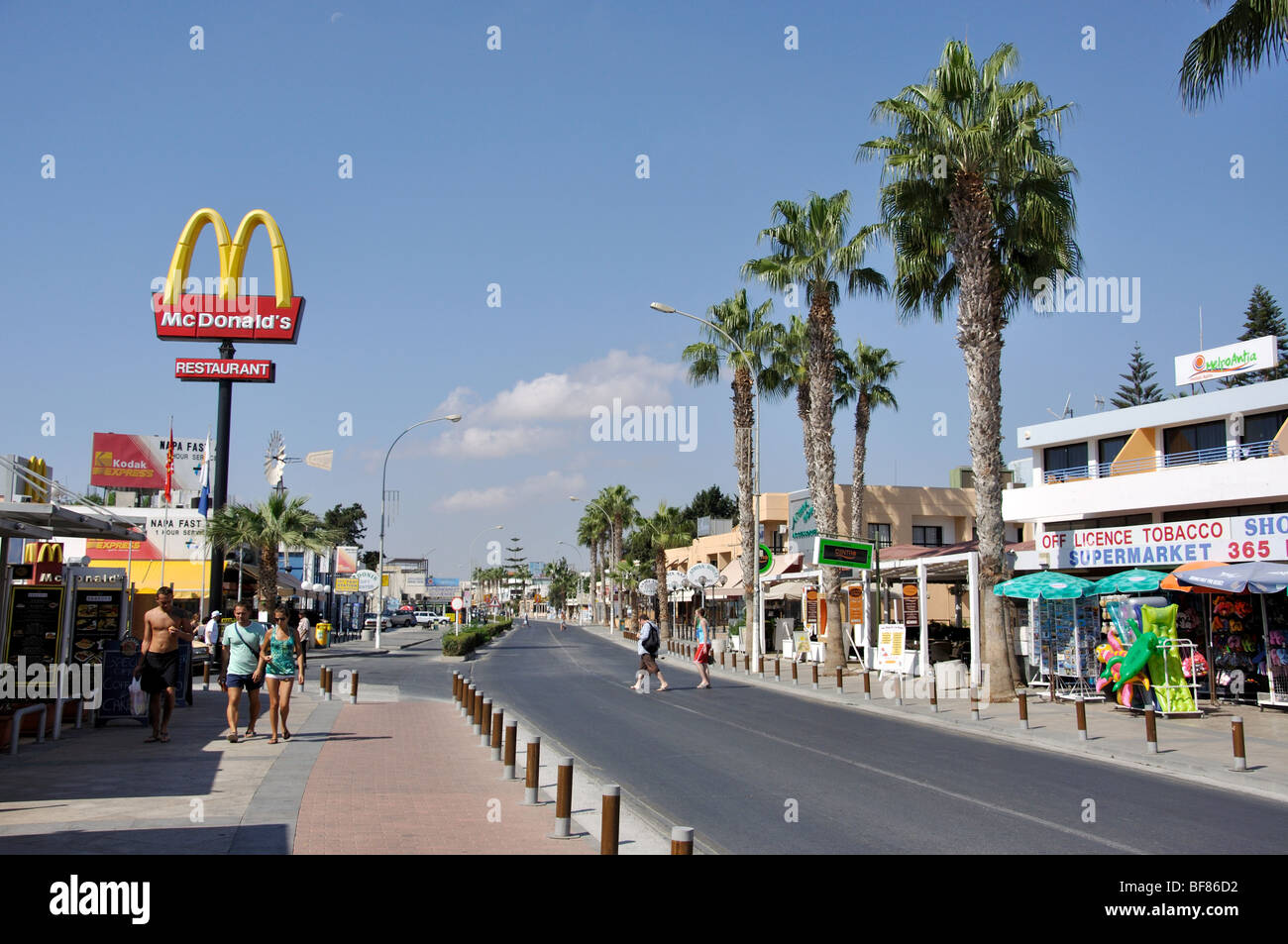 Nissi Avenue, Ayia Napa, Bezirk Famagusta, Zypern Stockfoto