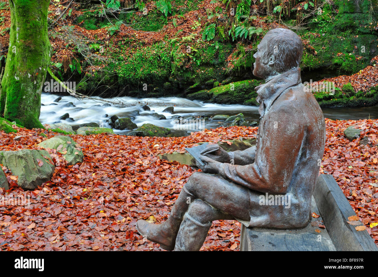 Schottischen Dichters Robert Burns, Bronze-Skulptur in Birks Aberfeldy, Perthshire.  SCO 5513 Stockfoto