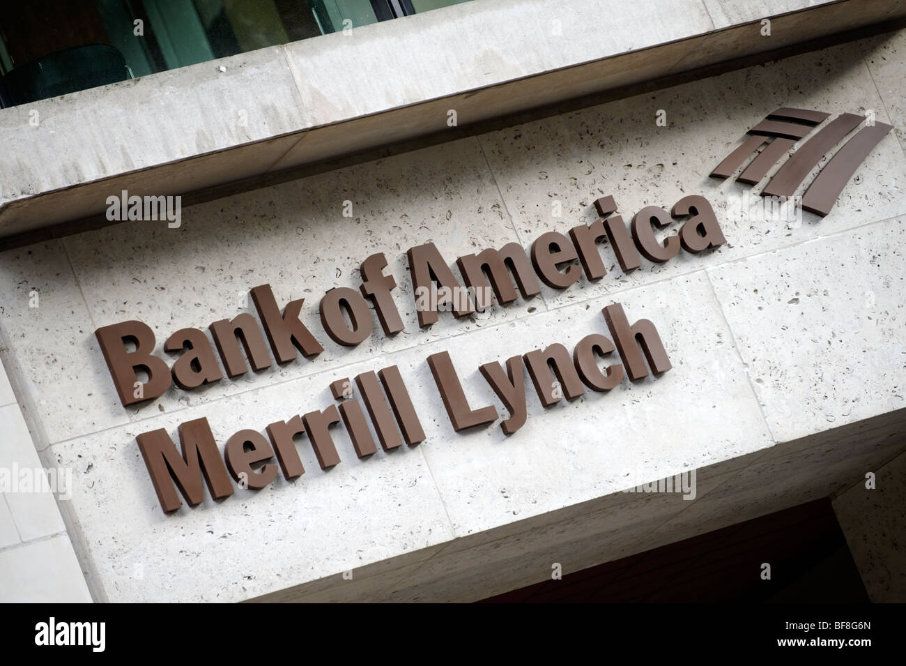 Neue Bank of America Merrill Lynch unterzeichnen am King Edward Street. City of London. UK 2009. Stockfoto