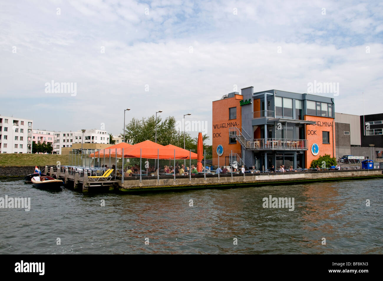 Amsterdam Canal Het IJ nahegelegene Seekanal Wilhelmina Dok Stockfoto