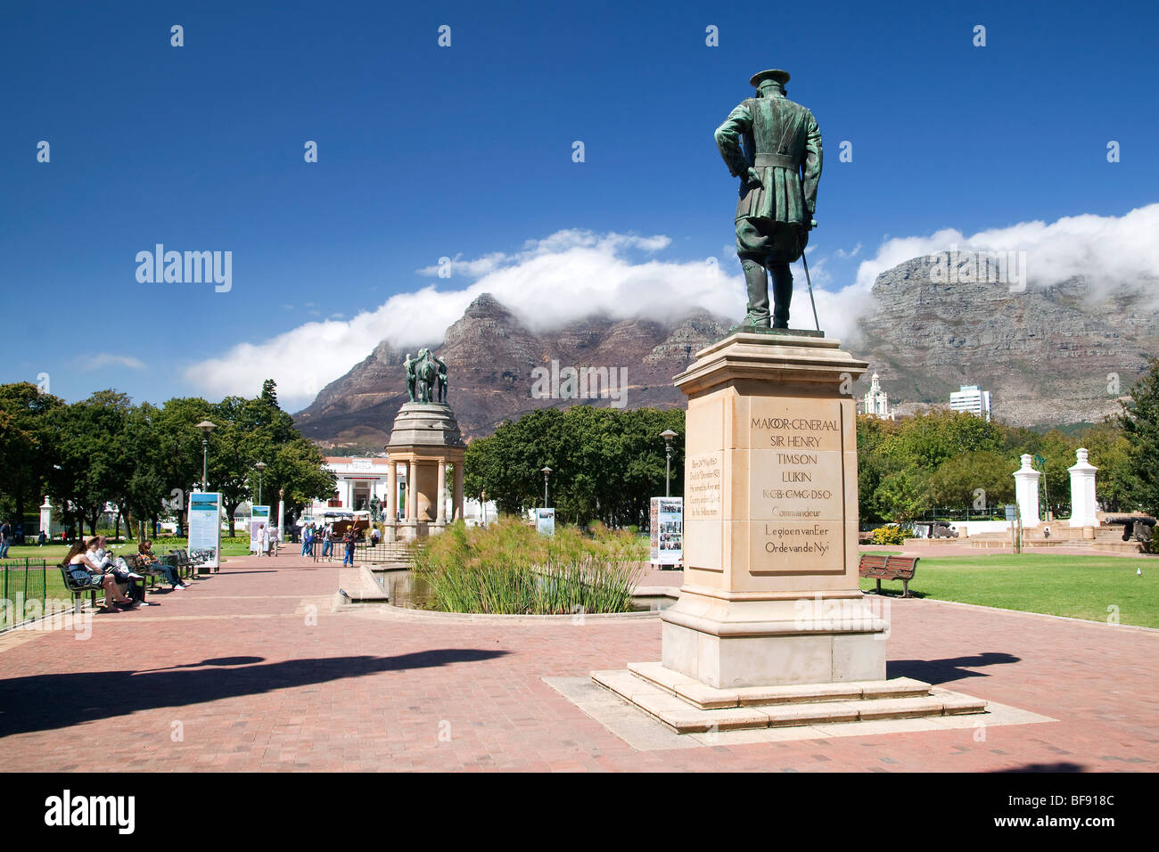 Statue von Major-General Sir Henry Timson Lukin in Company Gardens, Cape Town, Südafrika Stockfoto
