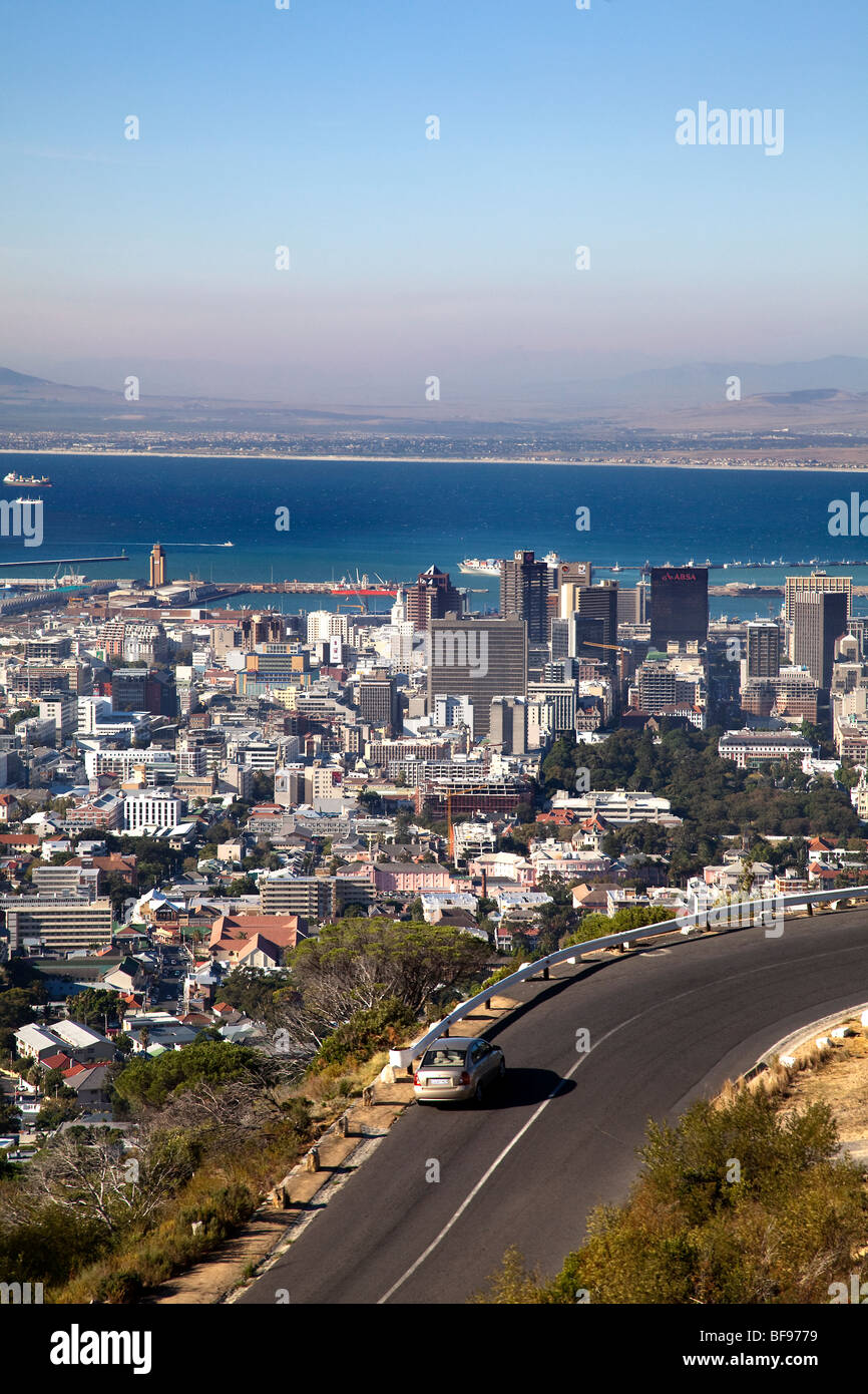 Skyline von Kapstadt aus Basisstation Tafelberg, Kapstadt, Südafrika Stockfoto