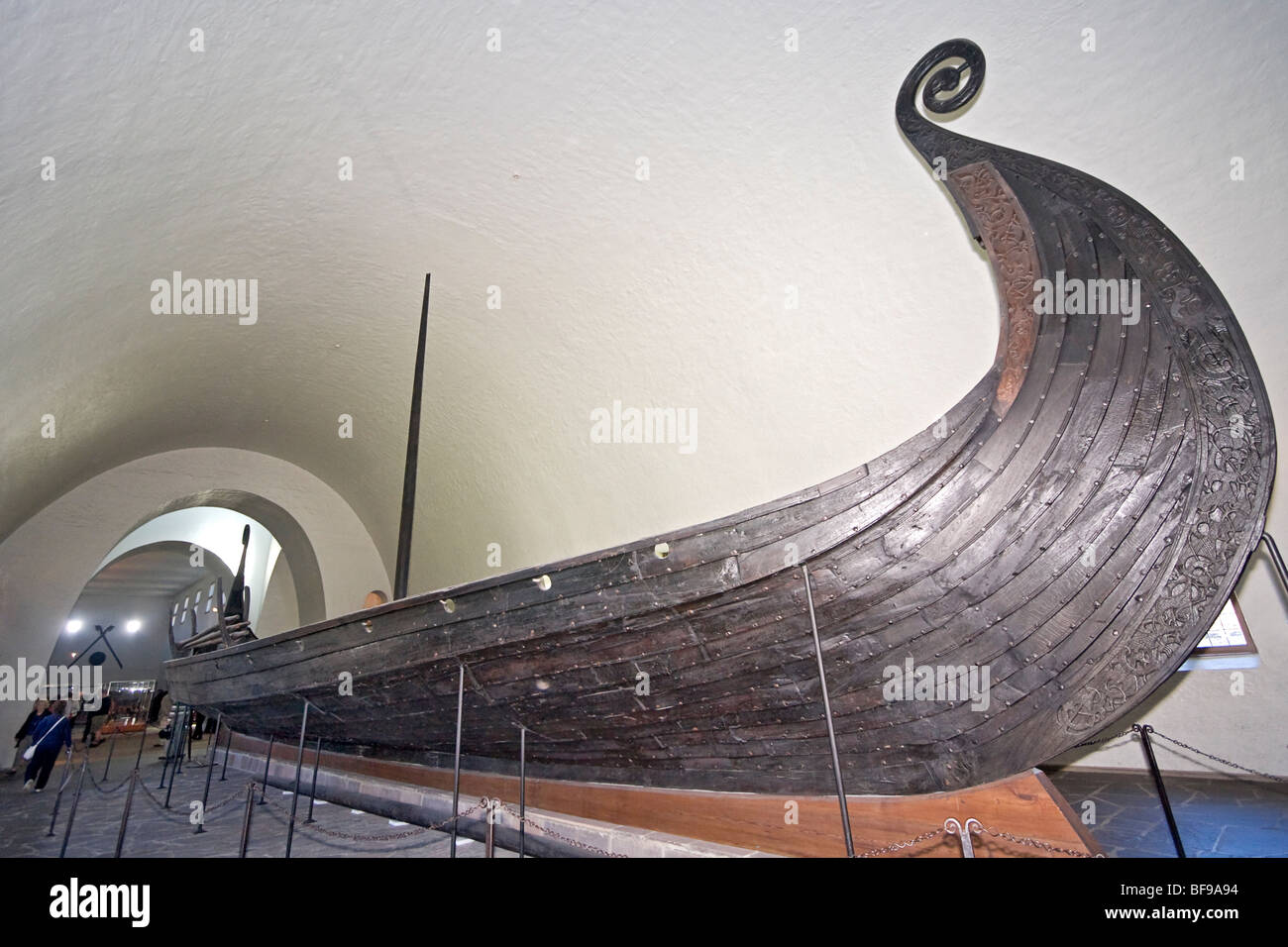 Oseburg-Wikinger-Schiff im Wikingerschiff-Museum in Oslo, Norwegen. Stockfoto