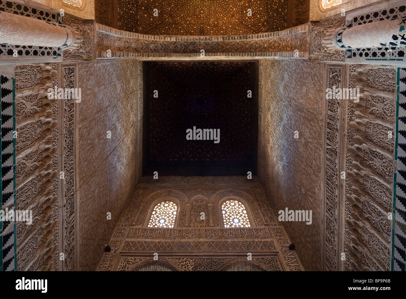 Thron Nische, Halle der Botschafter (Salón de Los Embajadores), der Palast Alhambra, Granada, Spanien Stockfoto