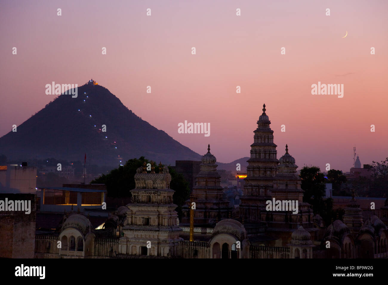Sonnenuntergang in Pushkar in Rajasthan Indien Stockfoto