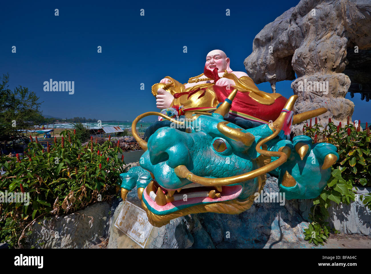 Buddha-Statue Thailand. Der buddhistische Tempel Khao Tao, Hua hin, S.E. Asia Stockfoto