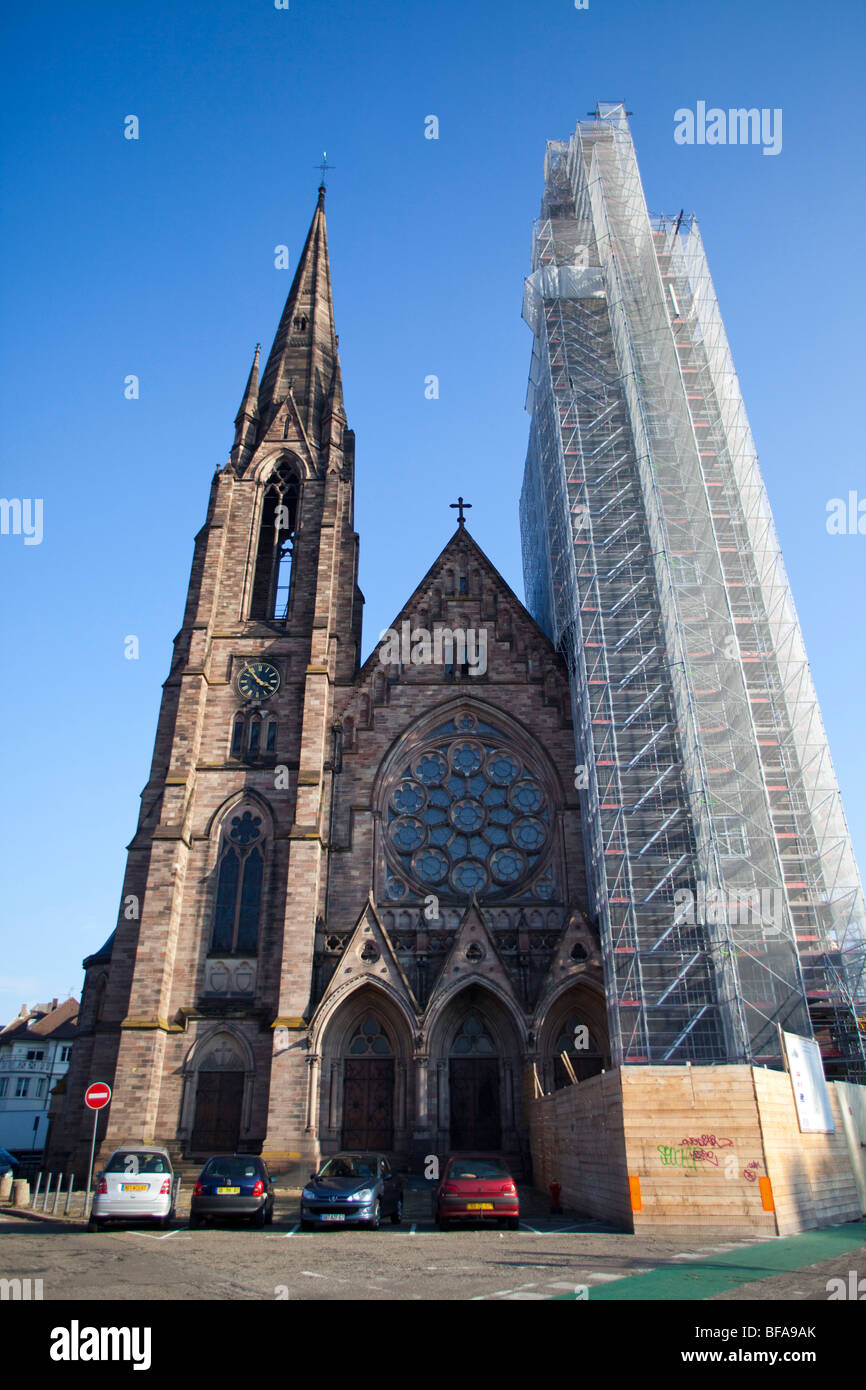 Straßburger Kirche St Paull mit Gerüste 099745 Strasbourg Stockfoto