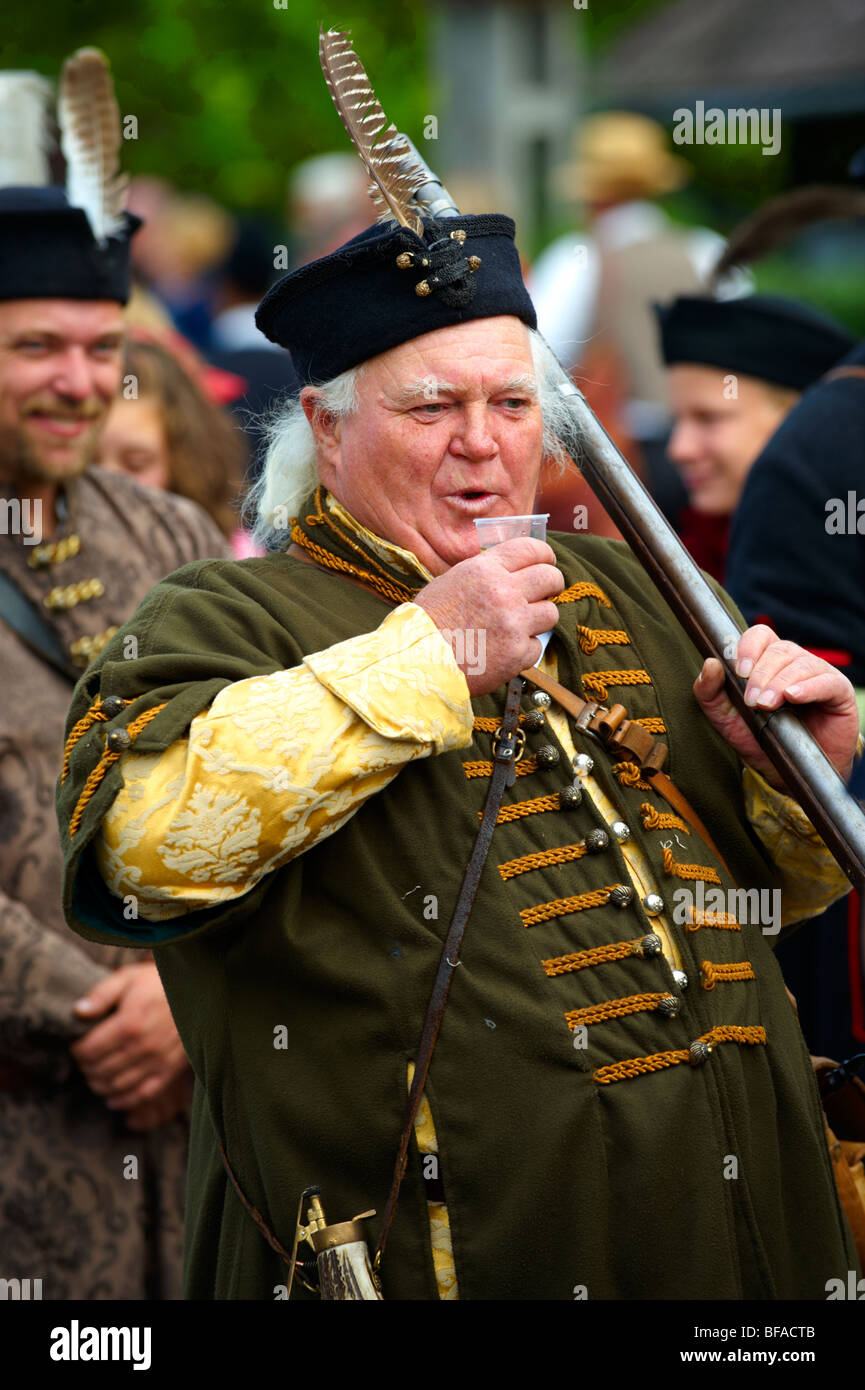 Menschen Sie in ungarische Tracht - jährliche Weinlesefest (Szuret Fesztival) - Badacsony - Balaton - Ungarn Stockfoto