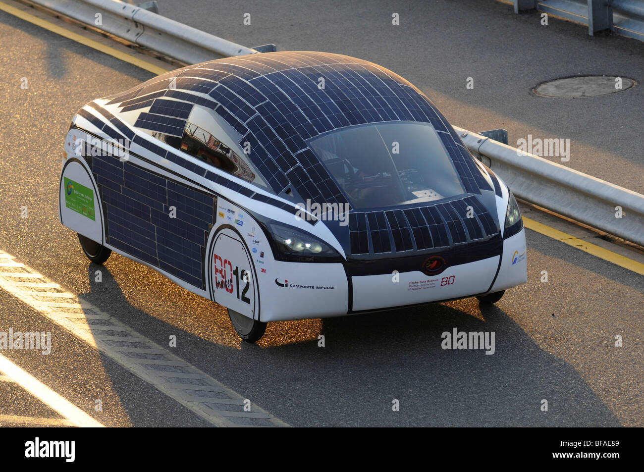 Elektrofahrzeugen nur mit Solarenergie, fotografiert während der 2009 global green Challenge in Australien. Stockfoto