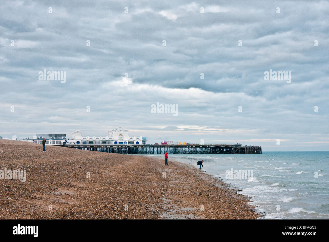 Southsea Pier & Küste, Hampshire, England. Stockfoto