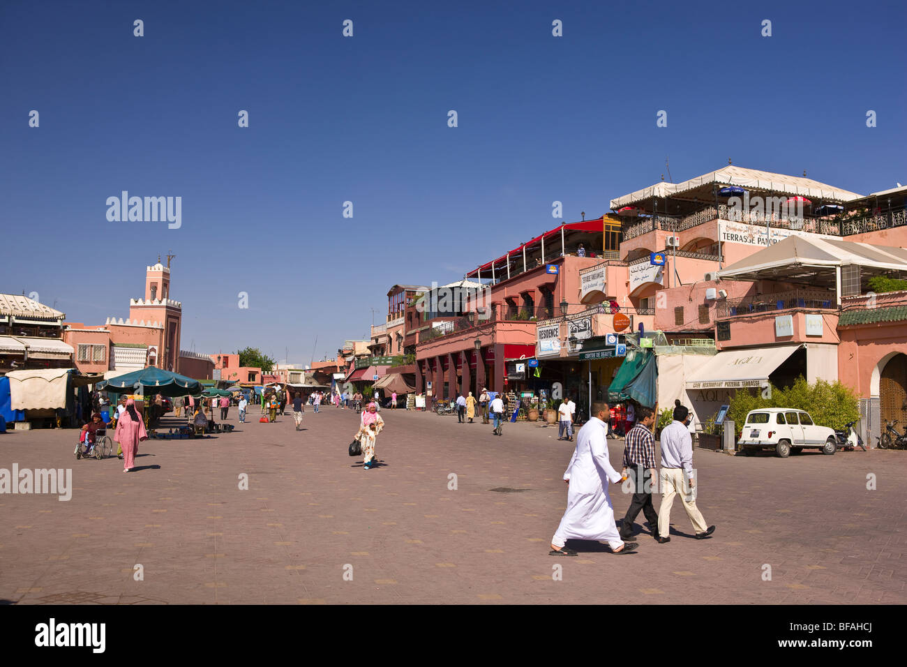 Marrakesch, Marokko - Djemaa el-Fna Hauptplatz in der Medina. Stockfoto