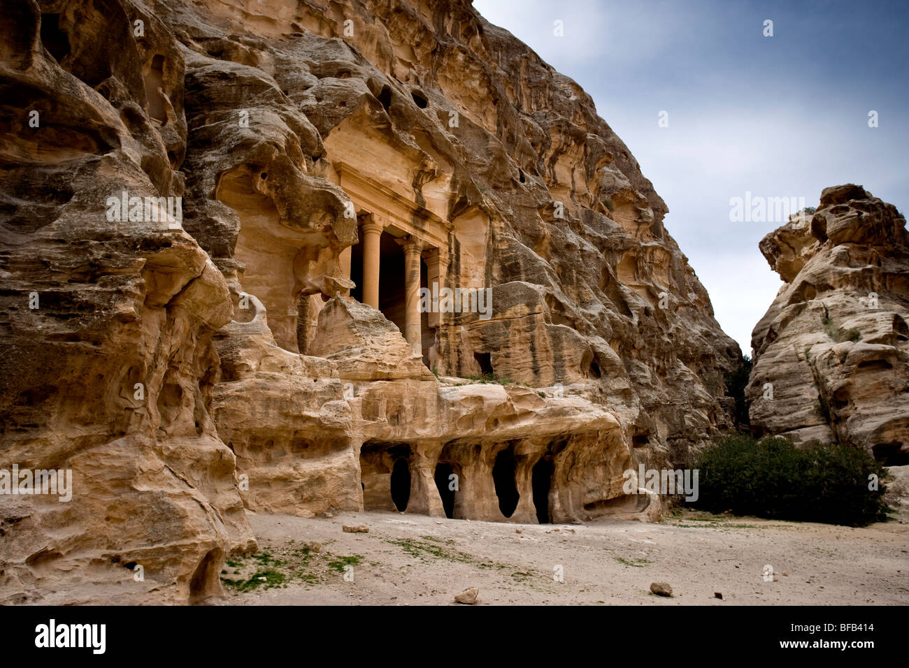 Großen Fassade in Al-Beidha, Little Petra, Jordanien Stockfoto