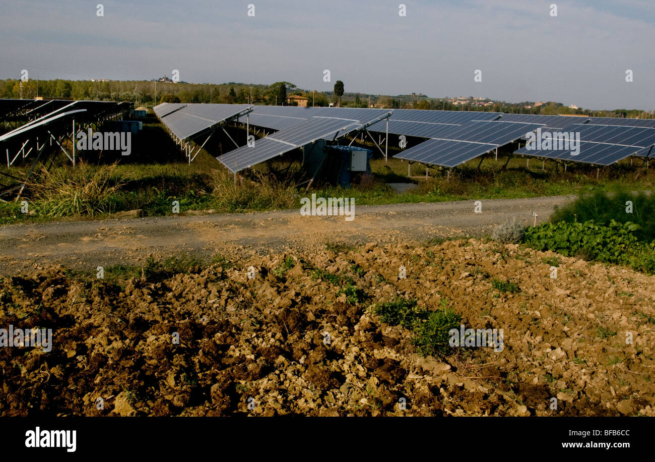Solarenergie-Projekt, Italien Stockfoto