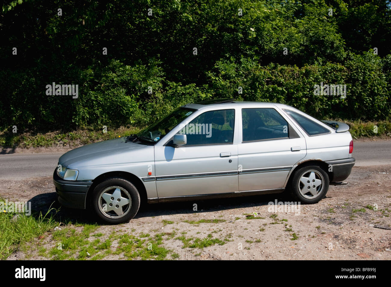 Silber Ford Escort in England Stockfoto