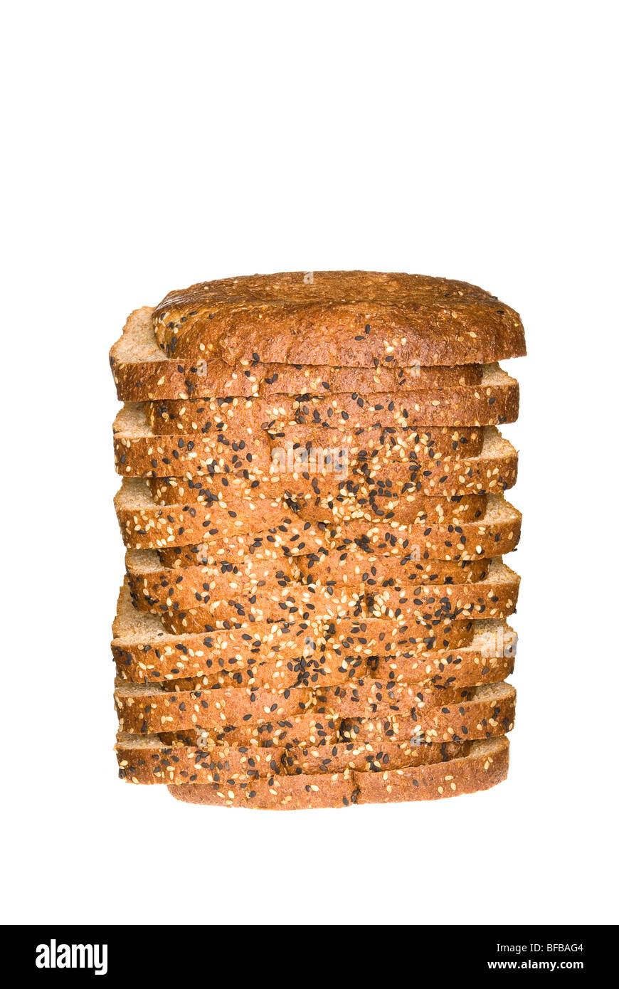 Gestapelter Brotlaib Weizen mit Samen garnieren für eine gesunde Ernährung. Stockfoto