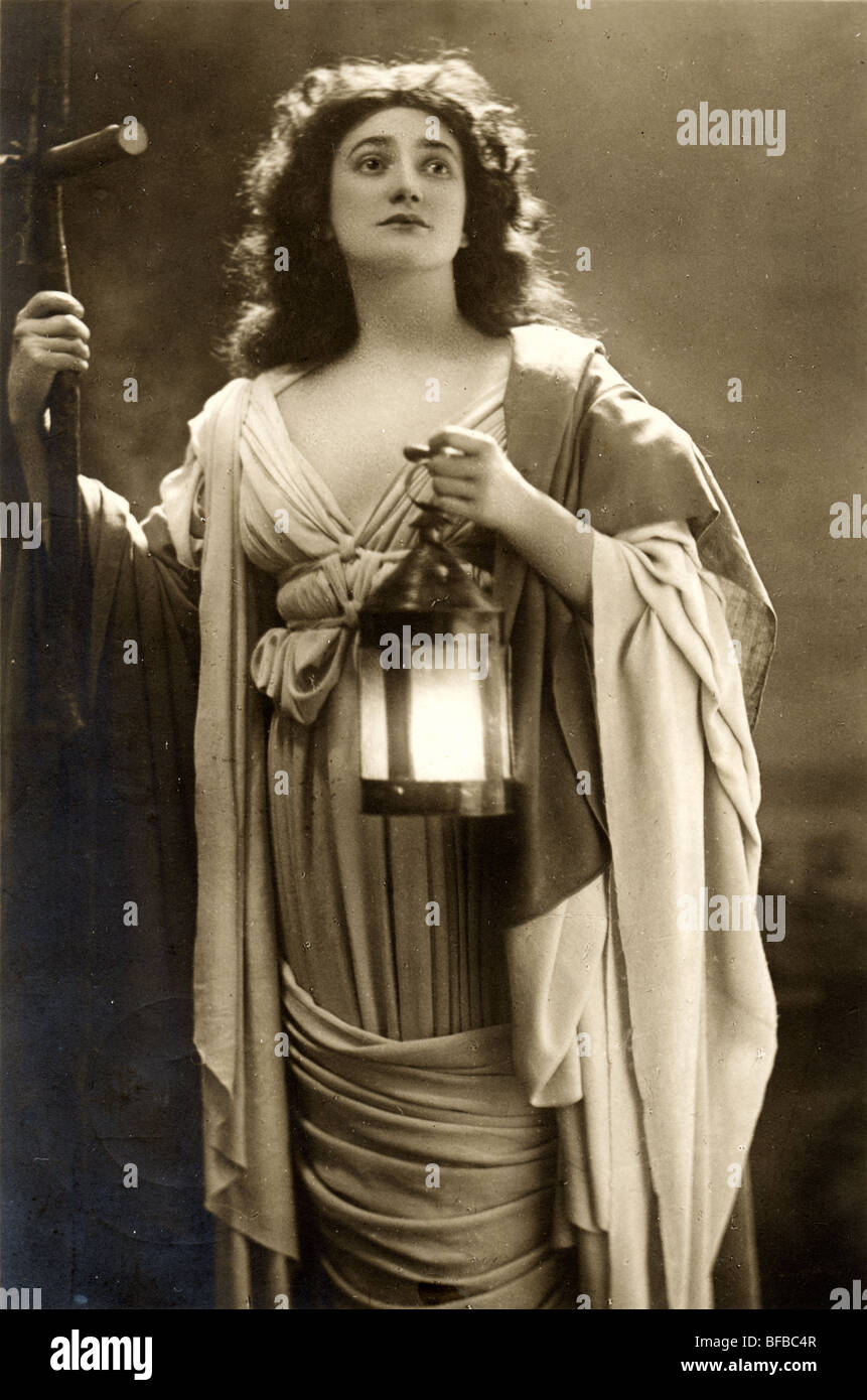 Diogenes lampe Fotos und Bildmaterial in hoher Auflösung Alamy