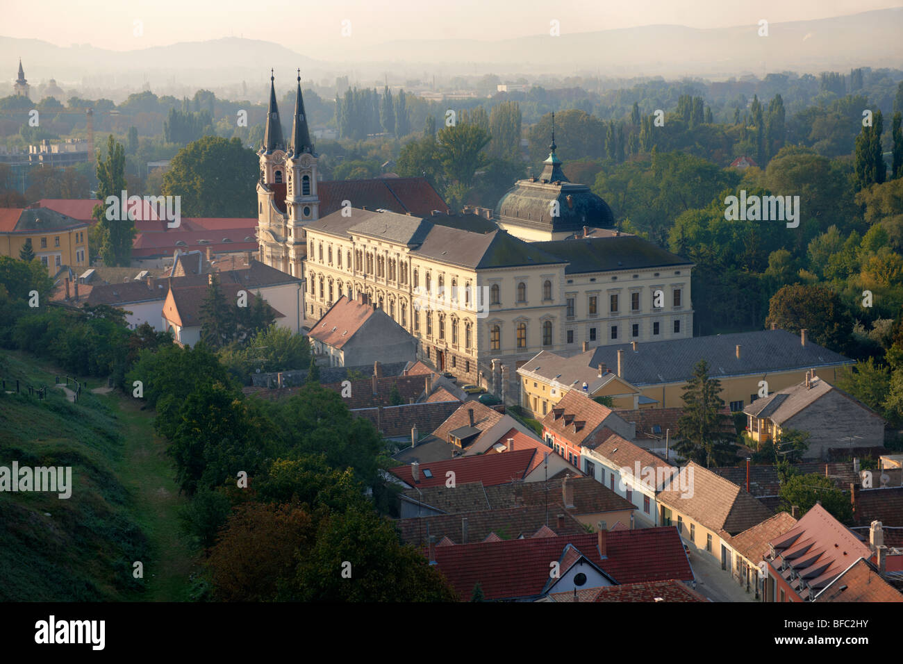 Die barocke Jesuitenkirche und Museum, Esztergom, Ungarn Stockfoto