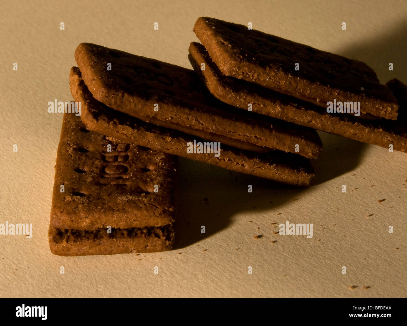 Schokolade Bourbon Biskuit Stockfoto
