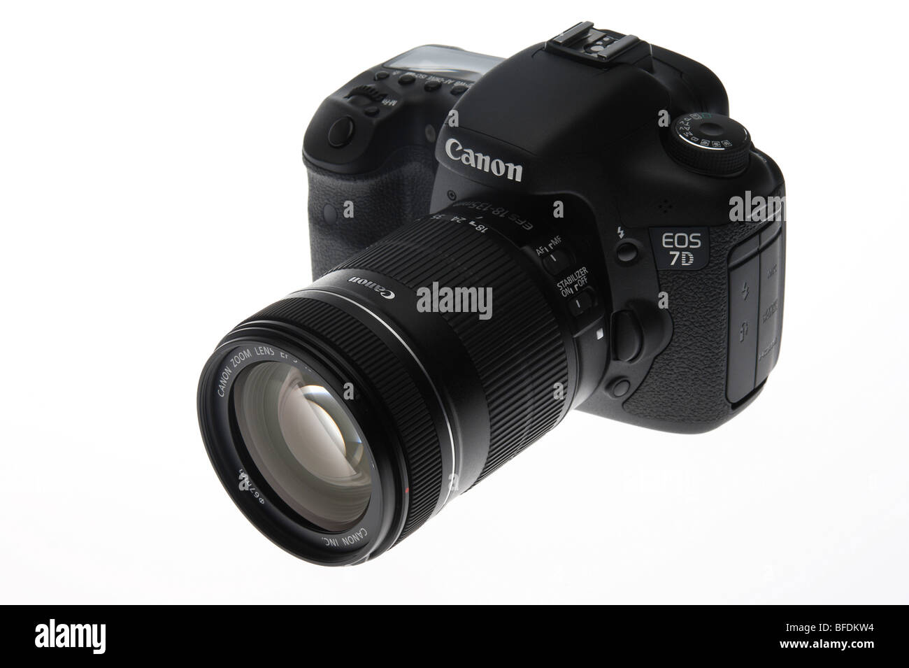 Canon EOS 7D video in der Lage, hochauflösende digitale Spiegelreflexkamera mit 18-135mm Canon Zoom-Objektiv Stockfoto