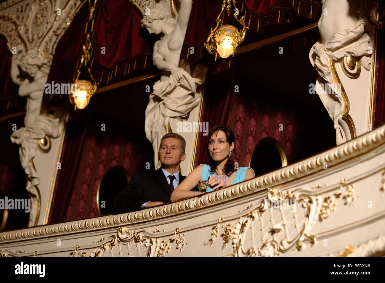 paar in der Theater-Oper Stockfoto