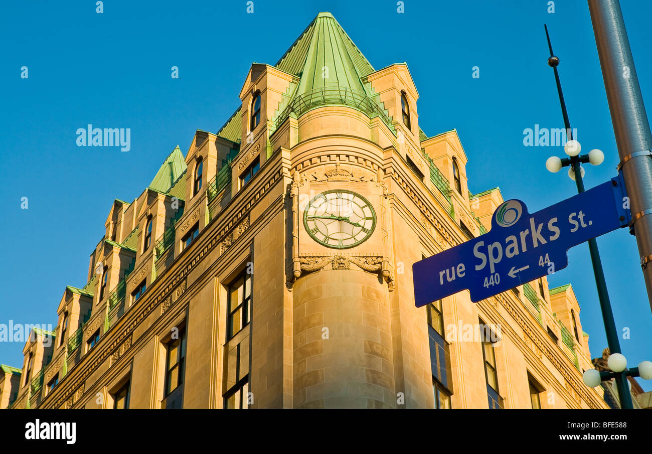 Historisches Bürogebäude an der Ecke der Elgin und Funken in Ottawa, Ontario, Kanada Stockfoto