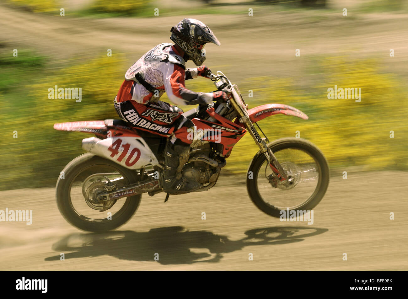 Motocross-Rennfahrer in Nanaimo Ödland, Nanaimo, Vancouver Island, British Columbia, Kanada Stockfoto