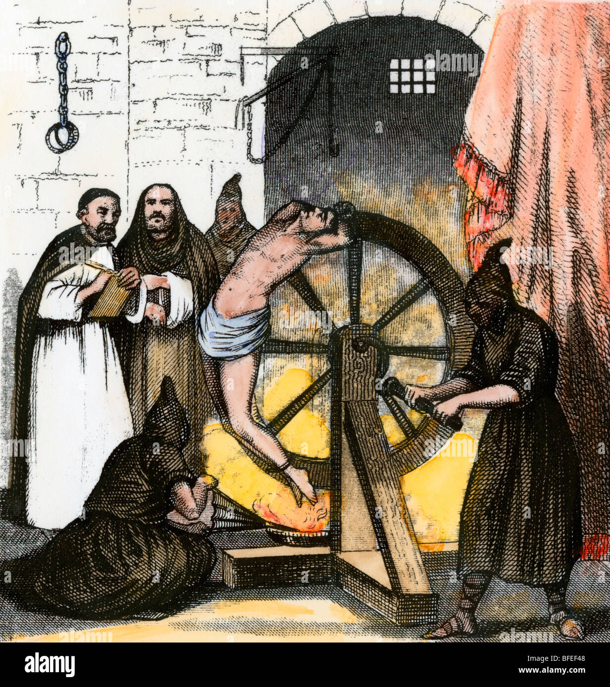 Ketzer gefoltert während der Inquisition. Hand - farbige Gravur Stockfoto