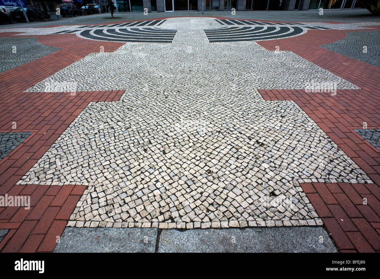 Berlin, Grundlagen der böhmischen Kirche in Ost-Berlin gekennzeichnet. Stockfoto