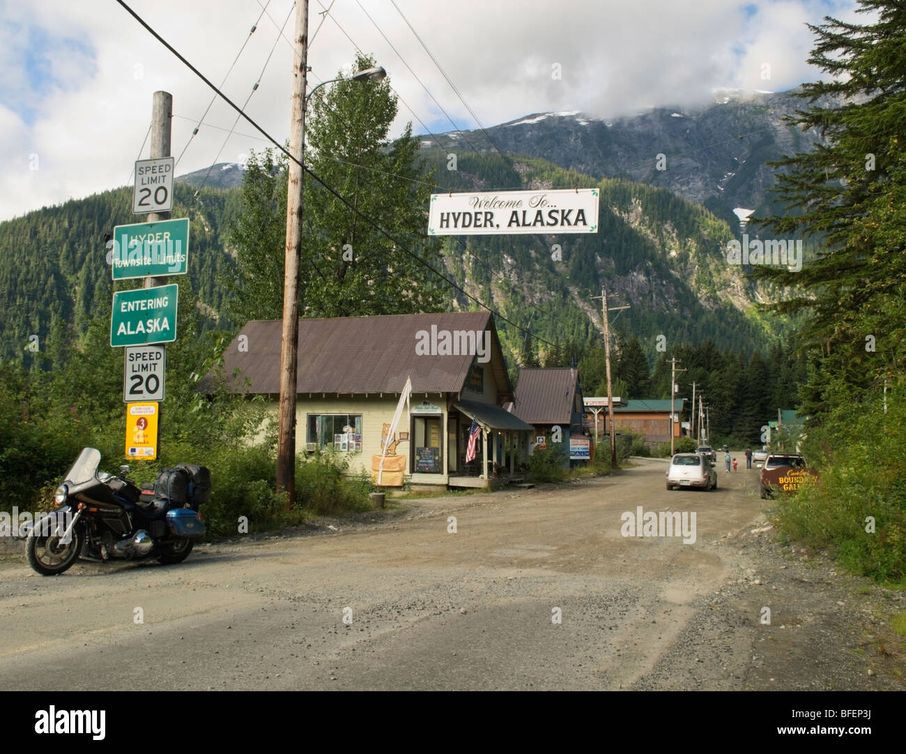 Main Street, Hyder, Alaska, Vereinigte Staaten von Amerika Stockfoto