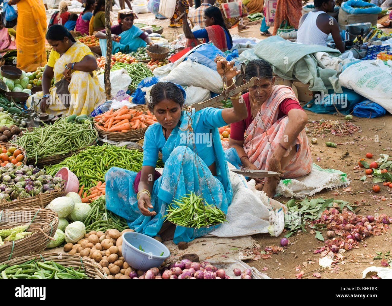 Indische Straße Gemüsemarkt in Puttaparthi, Andhra Pradesh, Indien Stockfoto