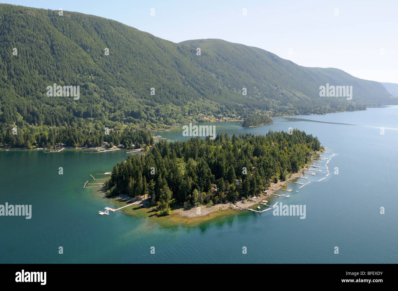 Luftaufnahme des Youbou, Lake Cowichan, Vancouver Island, British