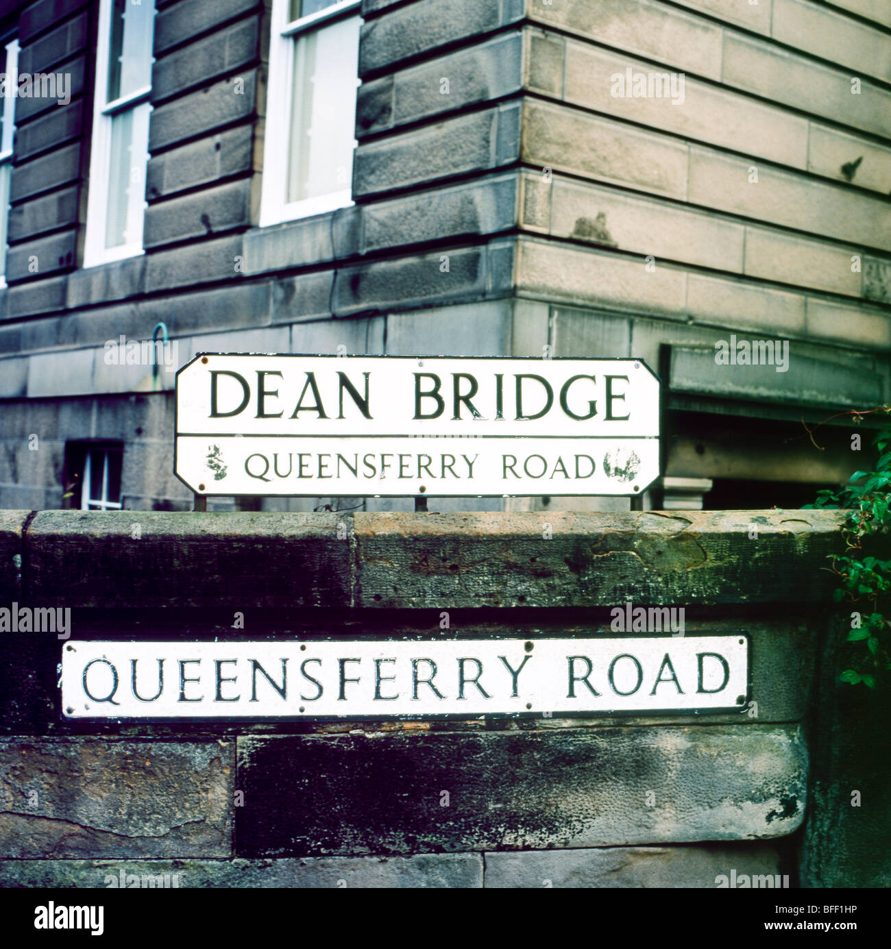 Queensferry Road und Dean Bridge Street Zeichen Edinburgh Schottland UK Stockfoto