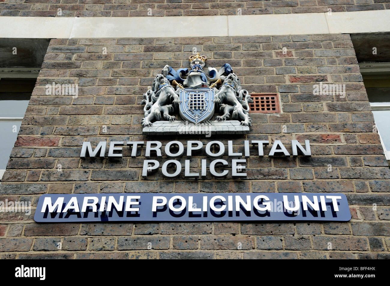 Unterzeichnen Sie Metropolitan Police, Marine-Polizei-Einheit Wapping London England UK Stockfoto