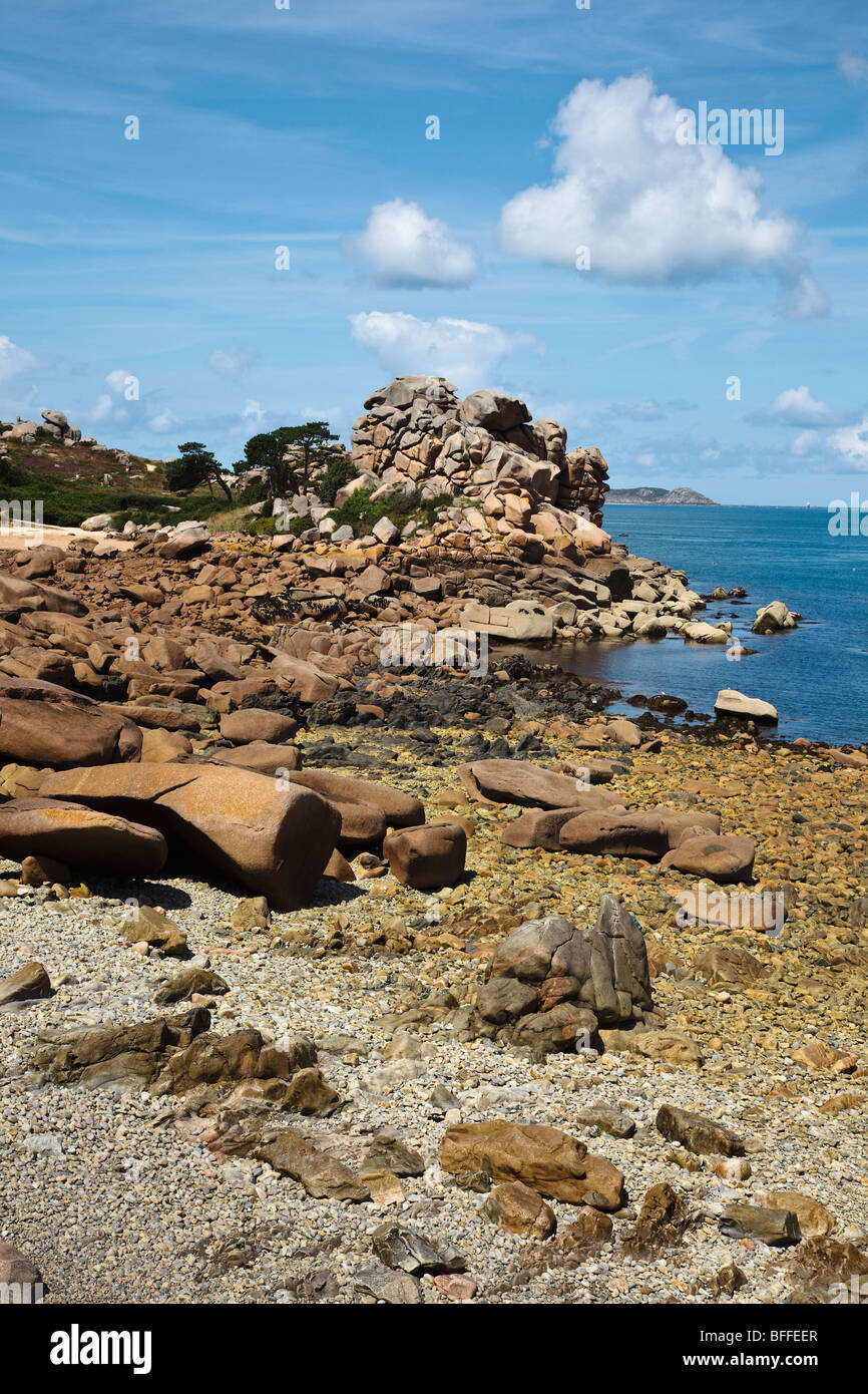 Rosa Granit Küste (Côte de Granit Rose), Côte d ' Armor, Bretagne, Frankreich Stockfoto