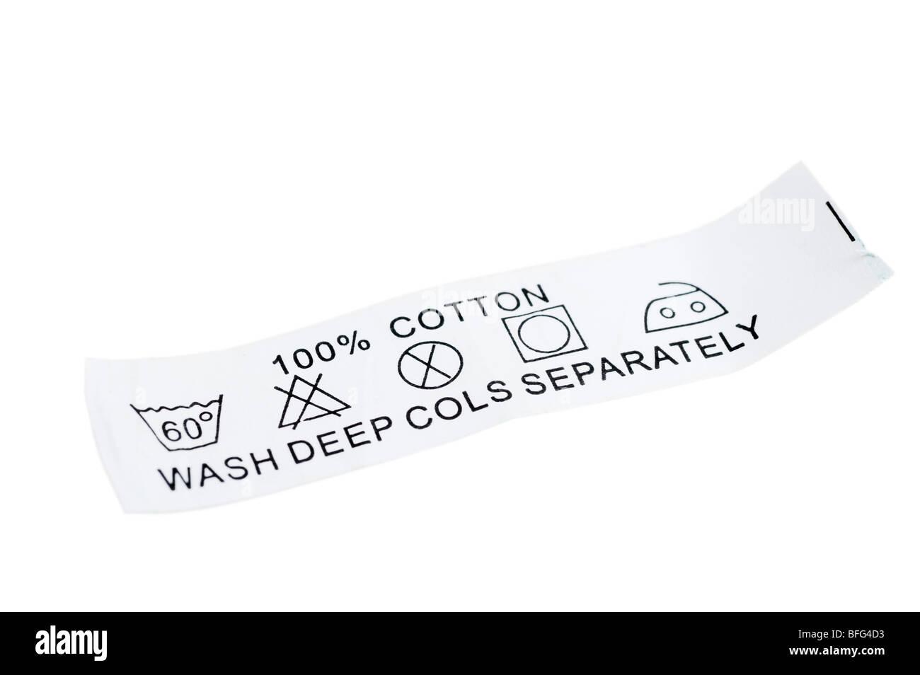 Anleitung-Label aus einem 100 % Baumwolle Kleidungsstück waschen Stockfoto