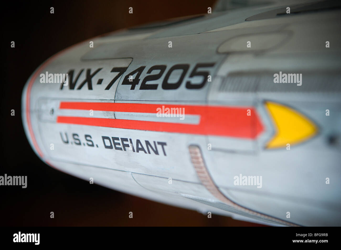 Ein Modell der USS Defiant, wie sie im US Science-Fiction-Drama Star Trek Deep Space Nine verwendet wurde Stockfoto