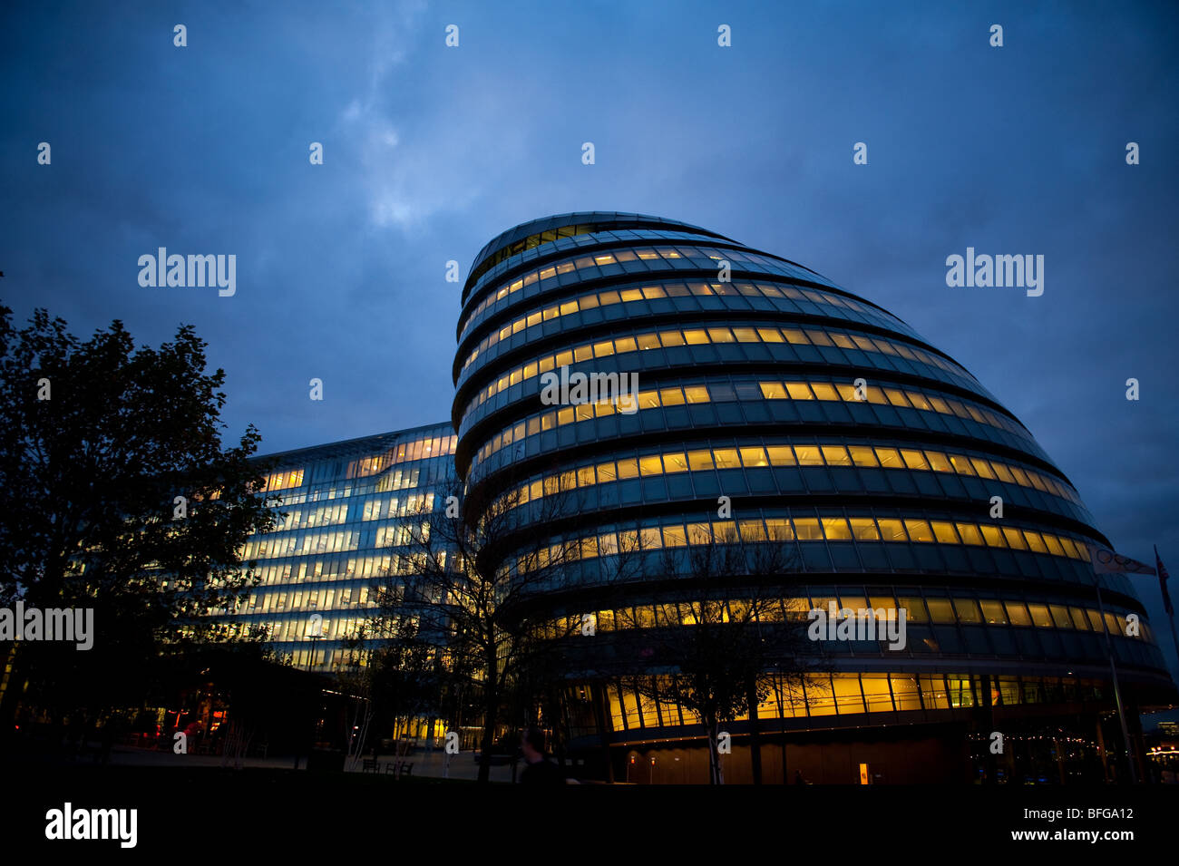 Abgebildet ist City Hall in London und ist Heimat des Mayor of London. Stockfoto