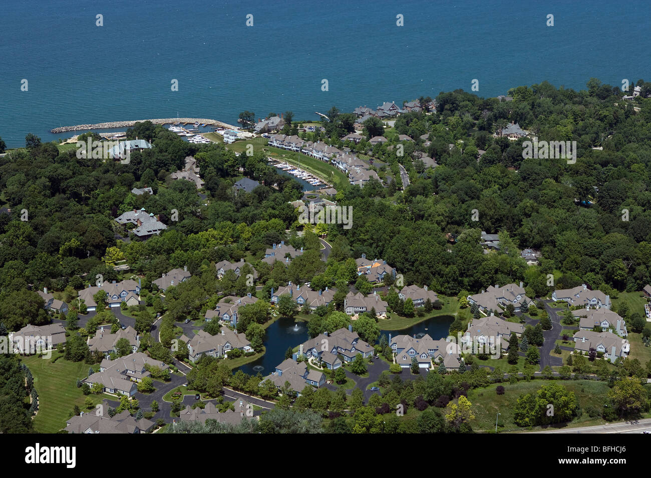 Luftbild oben Bratenahl Albrechts Lake Erie Cleveland Ohio Stockfoto