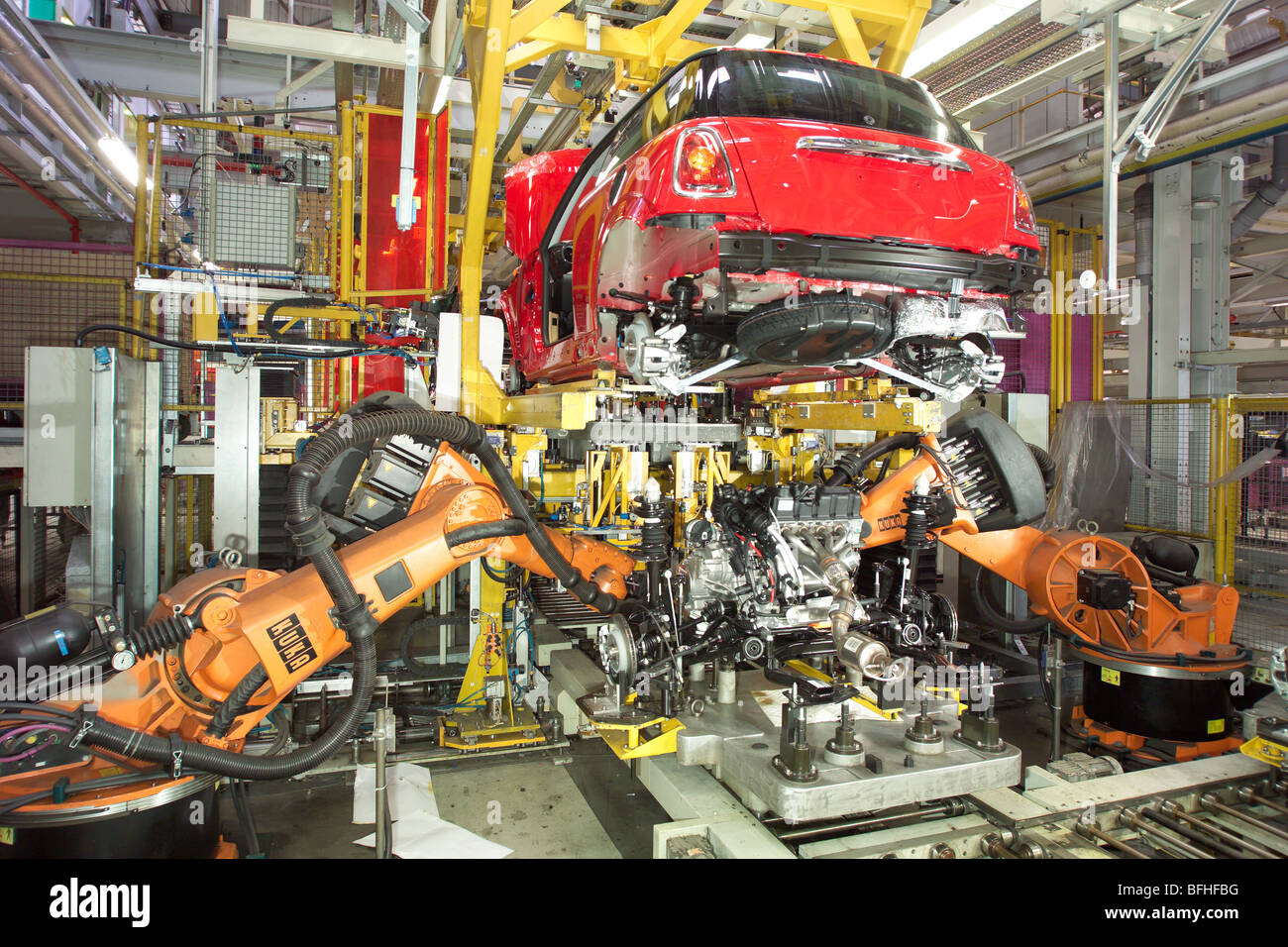 Roboter-Motor passend in der Automobilmontage Stockfoto