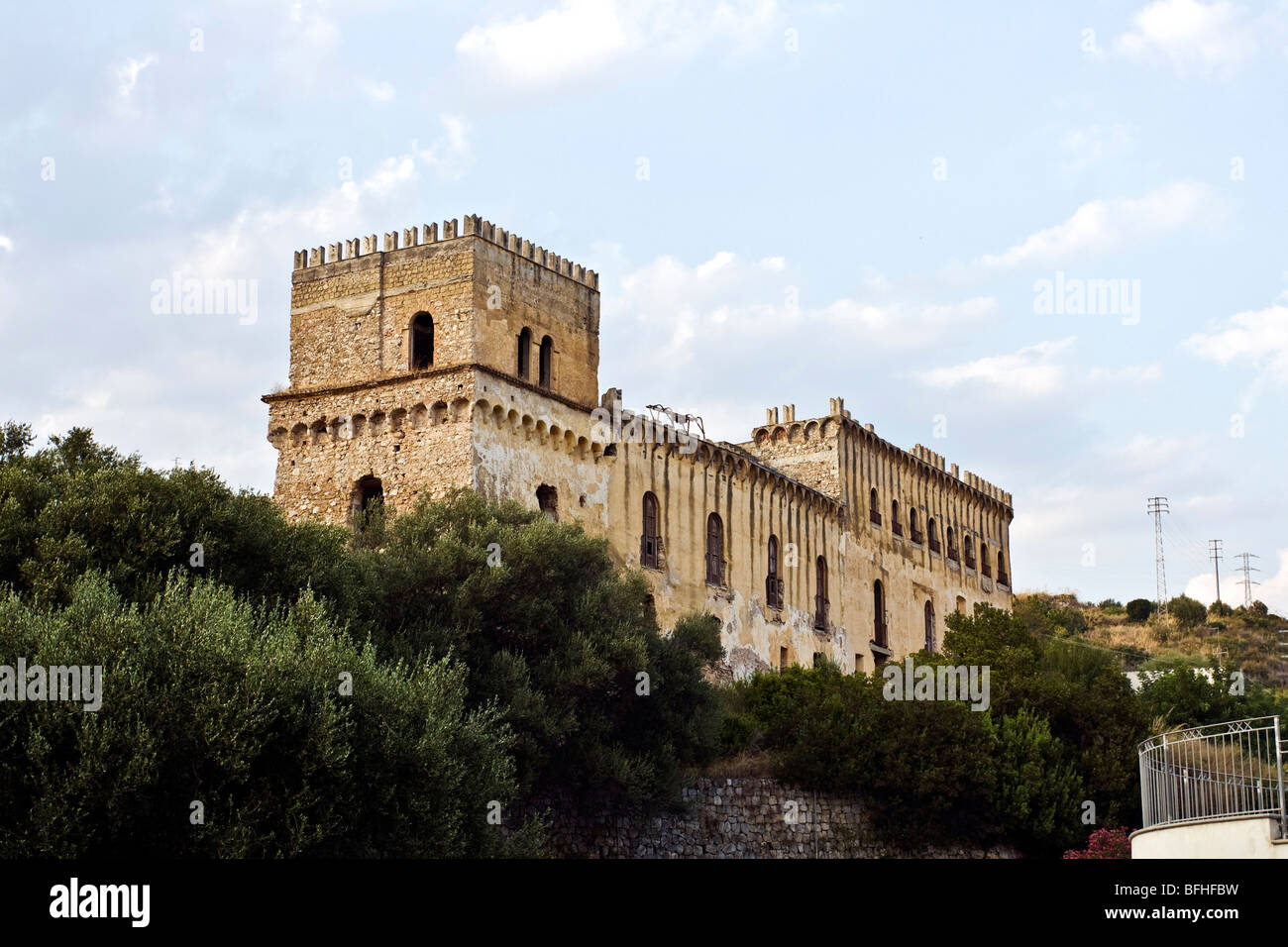 Die Burg von Marina di Camerota, National Parke des Cilento und Vallo di Diano, der UNESCO, Salerno, Kampanien, Italien Stockfoto